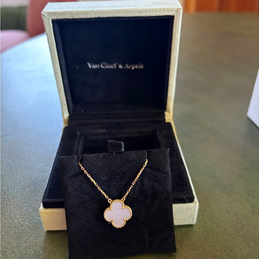 Van Cleef & Arpels 18k Gold Necklace with Mother of Pearl Pendant